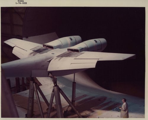 742px-L-74-1833.jpg