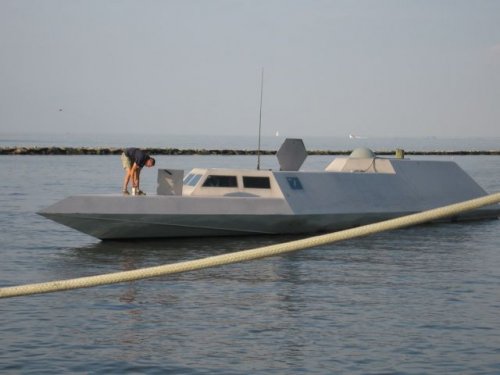 stealthspeedboat1.jpg