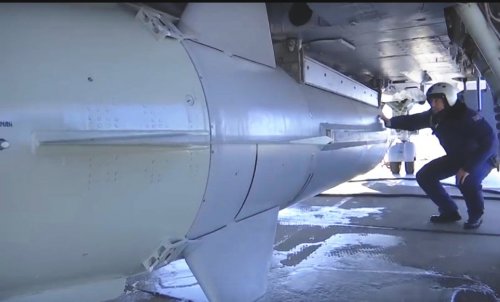 20180311_Screenshot_Russian_missile_Kinzhal_01.jpg