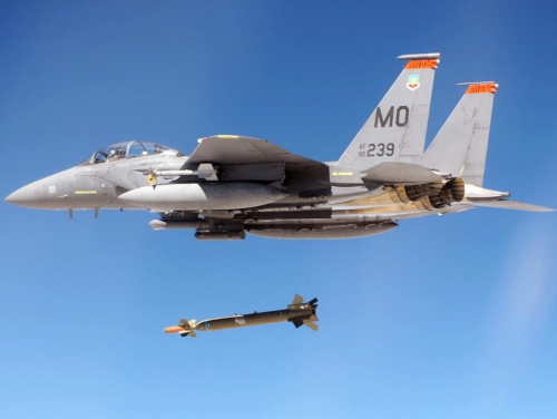 F-15 GBU-28 centerline.png