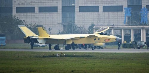 2016-4-chinese-j-20.jpg