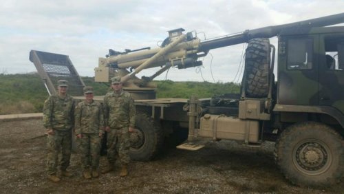 165Brutus 155mm truck-mounted howitzer.jpg