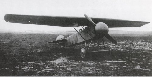 Fokker V.37 1.JPG