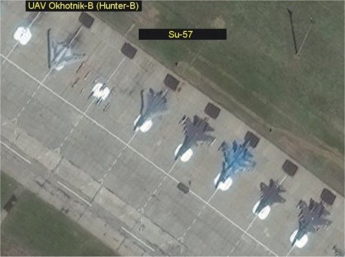 RuAF Okhotnik UCAV + Su-57.jpg