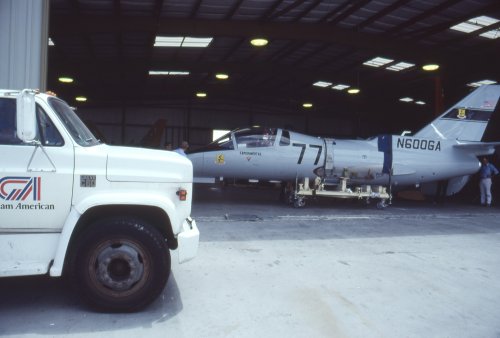 zGulfstream American Peregrine N600GA Jun-1981 - 3.jpg