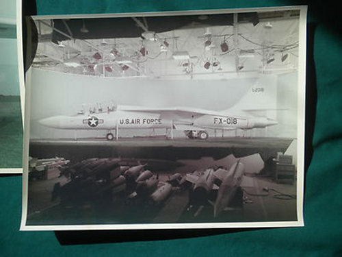 lockheed-cl-590-mockup-photo_1_792efd28a8b37f7db67ff5feef317d49.jpg