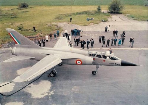 Dassault-Mirage-G-in-1967.jpg