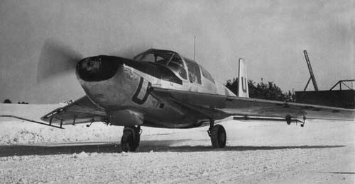 Sweden Saab 202 prototype Safir w wings of Lansen 1950.jpg