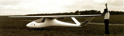 Hirth Hi-25 Kria.jpg