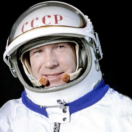 alexei-leonov-first-spacewalk.png