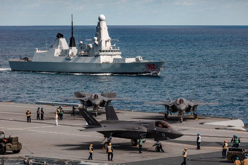 044HMS Queen ElizabethF35B.jpg