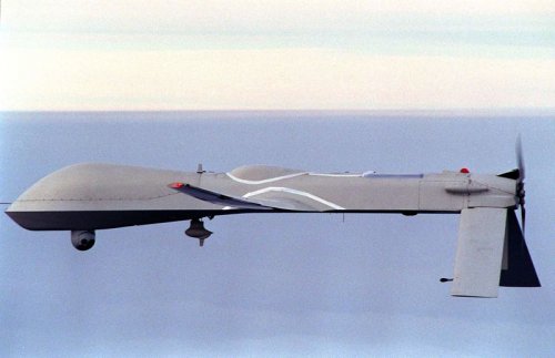 800px-RQ-1_Predator.jpg