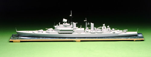 Guided Missile Cruiser Model (NMM) 01.jpg