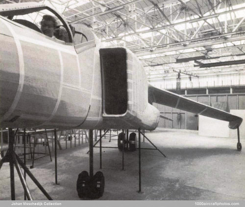 Hawker-P_1154-RAF-mock-up.jpg