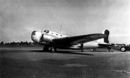 Douglas_DB-1.jpg