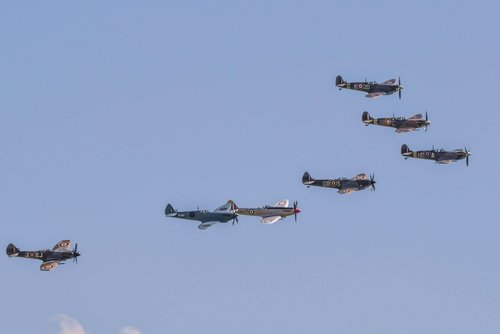 Spitfire formation.jpg