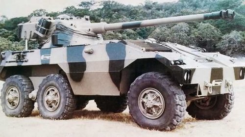 Brazil Engesa EE-17 Sucuri tank destroyer FL-12 turret.jpg