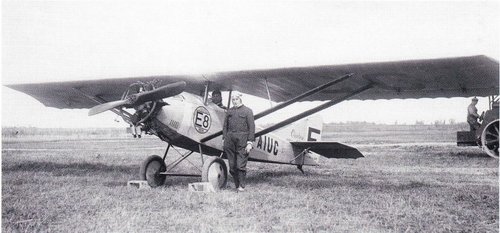 Caudron C.113 F-AIUC Charles Fauvel.JPG