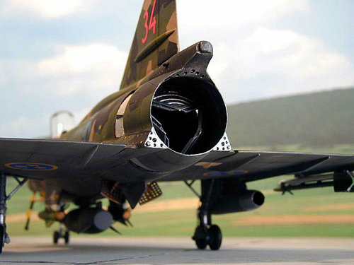 Viggen thrust reverser.jpeg