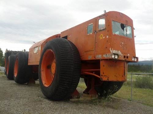 LeTourneau_LCC-1_Sno-Train_Whitehorse_YK.jpg