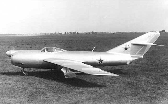 Mig-I-320-R-1 (1).jpg