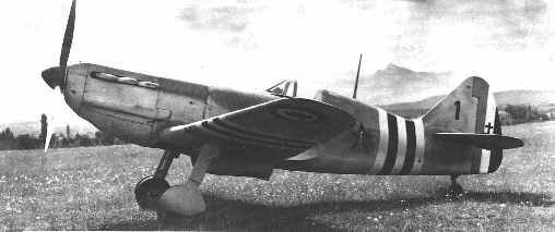 Dewoitine D-520 FFI Tarbes, Cne Clicquet, 'corps franc Pomies'  1 stripes 1944-08.jpg