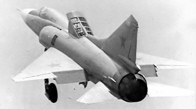 mig23pd_02.jpg