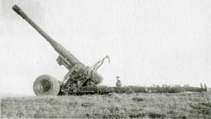 Soviet C-33_S-33 210mm howitzer.jpg