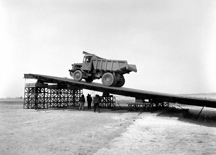 operation-ski-jump-was-the-test-launching-of-a-marine-corps-yav-8b-harrier-15e154.jpg