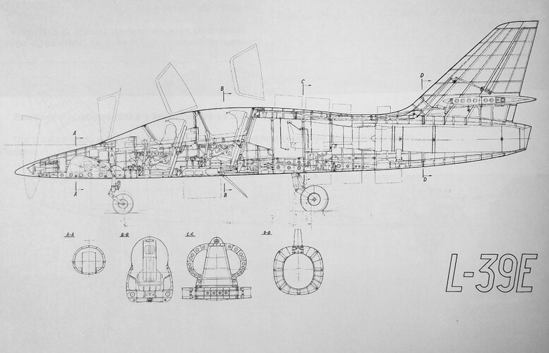 Aero L-39E.jpg