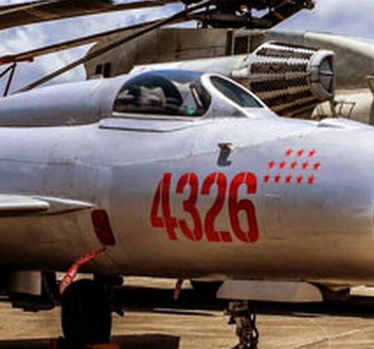 MiG-21-01 CROP.jpg