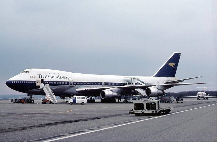 British_Airways_Boeing_747-100_in_BOAC_basic_livery_Marmet.jpg