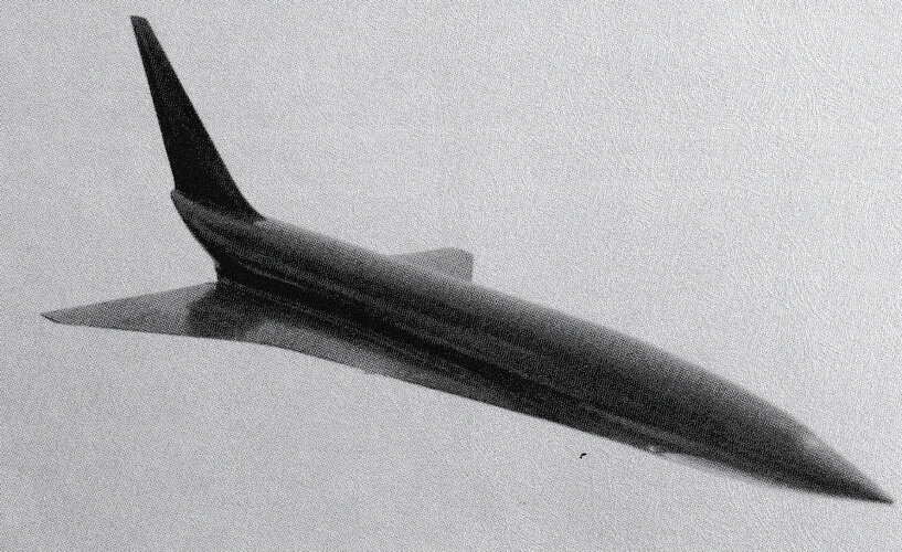 Tu-2000B model pic2.jpg