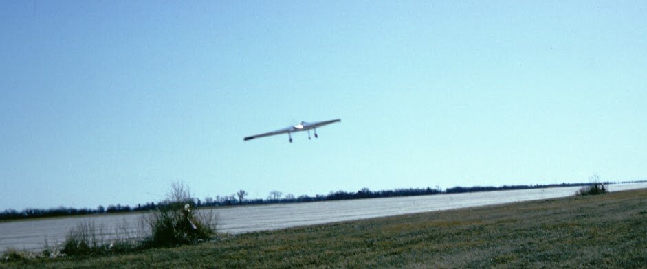 Bowyer_CHALLENGER BW-1_May_1964d.jpg