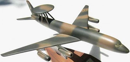 desk-model-DC8-awacs-ebay1.jpg