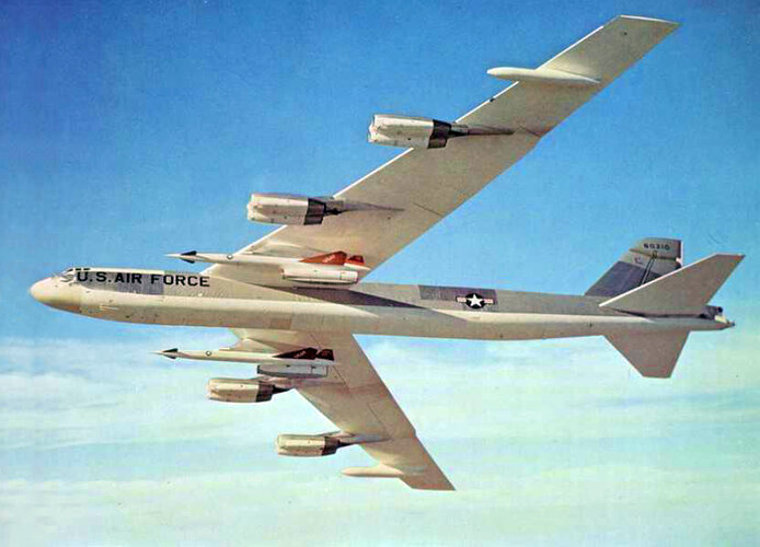 B-52G-Hound-Dog-AGM-28.jpg