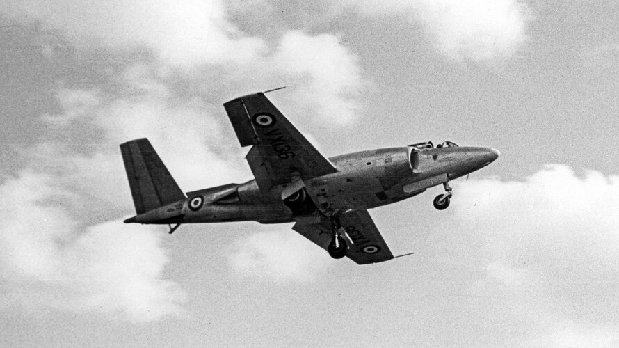 Vickers Supermarine Type 529 VX136 on display at Farnborough 1952..jpg