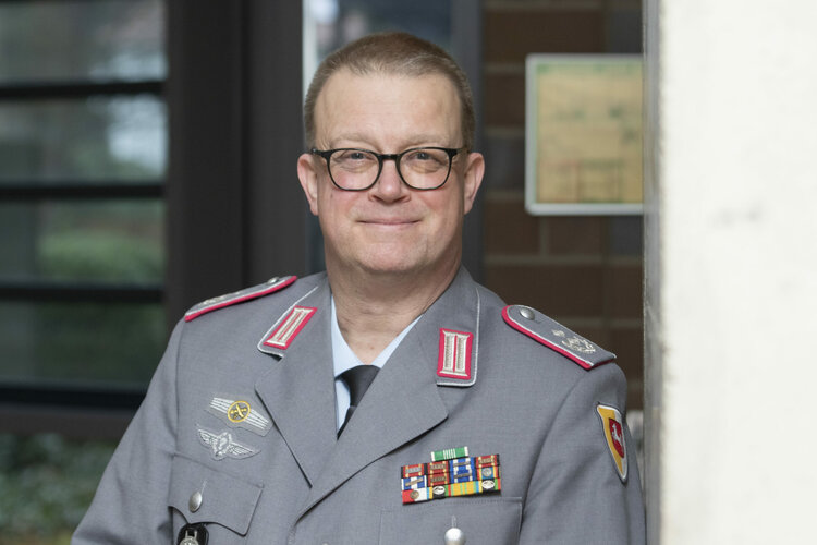 Oberstleutnant_Michael_Karl-scaled.jpg