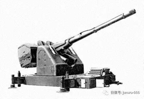 BOFORS 120 mm luftvärnsautomatkanon (2).jpeg