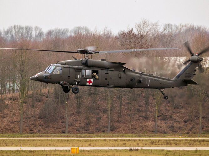 Image-2-Sikorsky-HH-60M-MEDEVAC-Black-Hawk-Helicopter.jpg