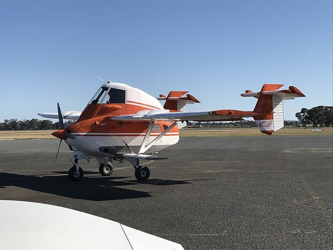 1280px-AirTruk_at_Temora_Airport_October_2018.jpg