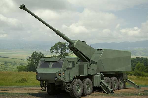 Elbit Sigma 15mm 52 calibre self-propelled howitzer.jpg