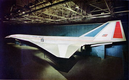 L-200_mockup_01sm.jpg