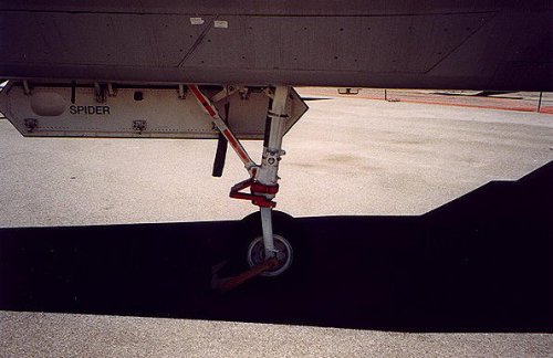 nose gear (2).jpg