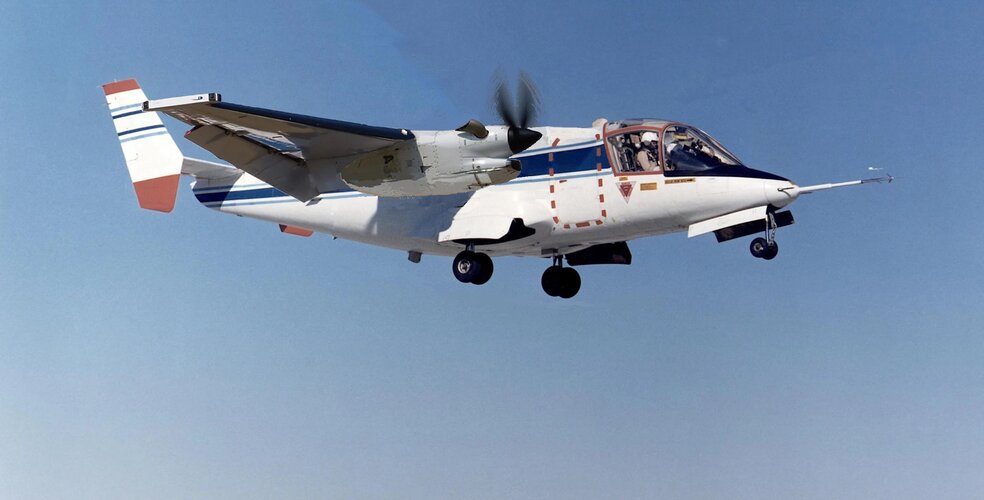 Twin Turboprop NAVY.jpg