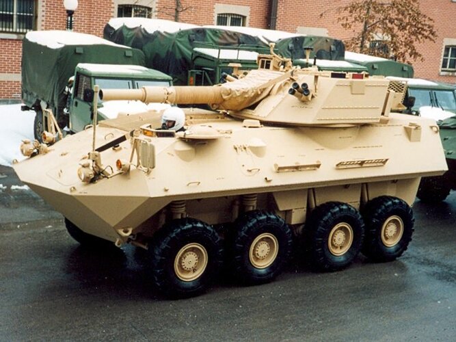 lav_ams120_011.jpg