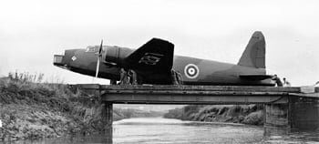 small_Wellington_across_bridge.jpg