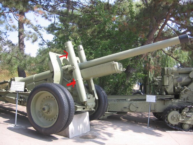 Inked122_mm_gun_(A-19)_displayed_at_the_Museum_of_Heroic_Defense_and_Liberation_of_Sevastopol_...jpg