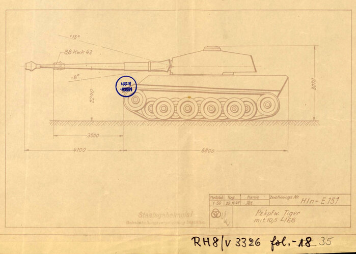 Panzerkampfwagen VII - Tiger II (3) Drawingboard (10.5 cm).jpg