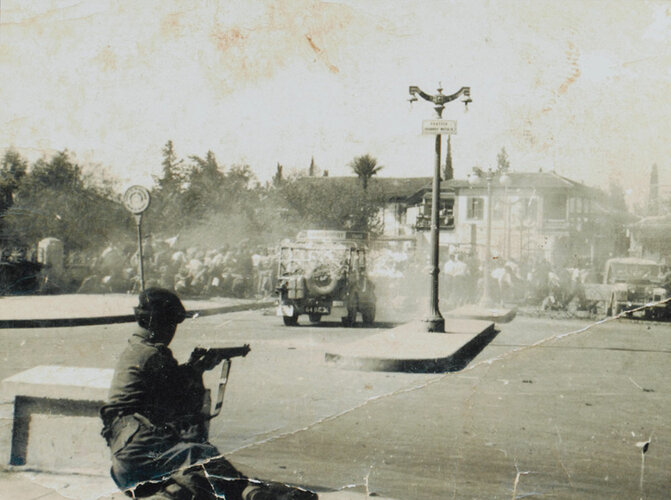 Street_riot_in_Nicosia_1956.jpg